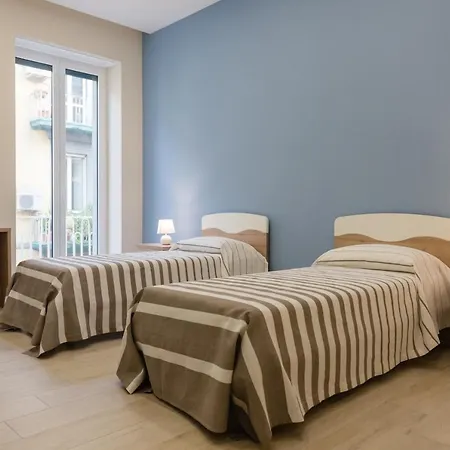 La Tra I Musei Semesterbostad Neapel